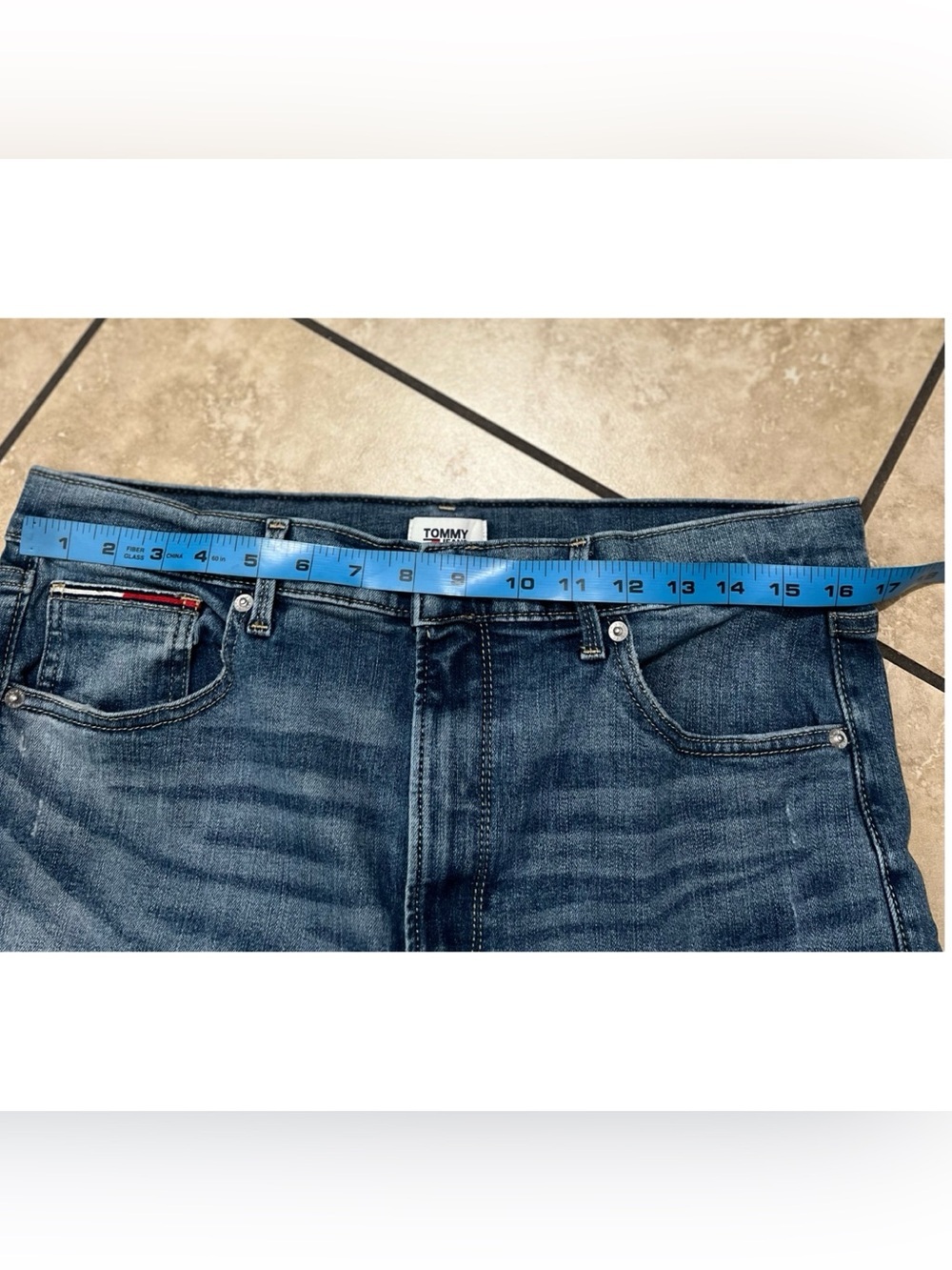 Tommy Jeans - Picture 3 of 6
